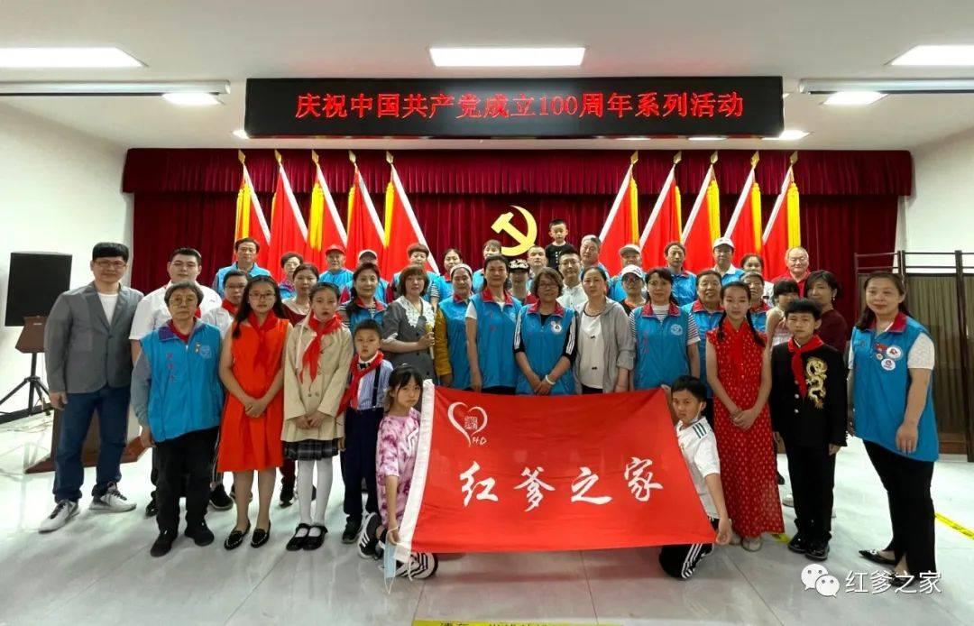 台湾Taⅰbd电视的客服售后电话？游戏画面